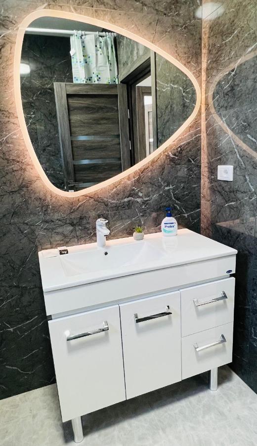 Altheda Living Blue Luxury 29E-4 Appartamento Sfintu Ilie Esterno foto