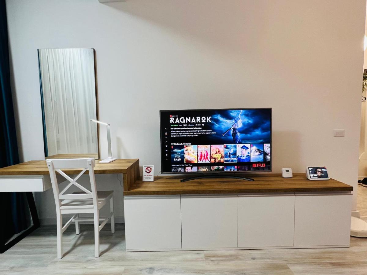 Altheda Living Blue Luxury 29E-4 Appartamento Sfintu Ilie Esterno foto
